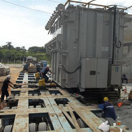 Movimentação de transformador de energia